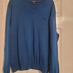 U.S. Polo Assn. Men's V-Neck Sweater in Blue